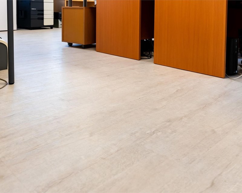 8 consejos para el mantenimiento y limpieza de suelos de tarima