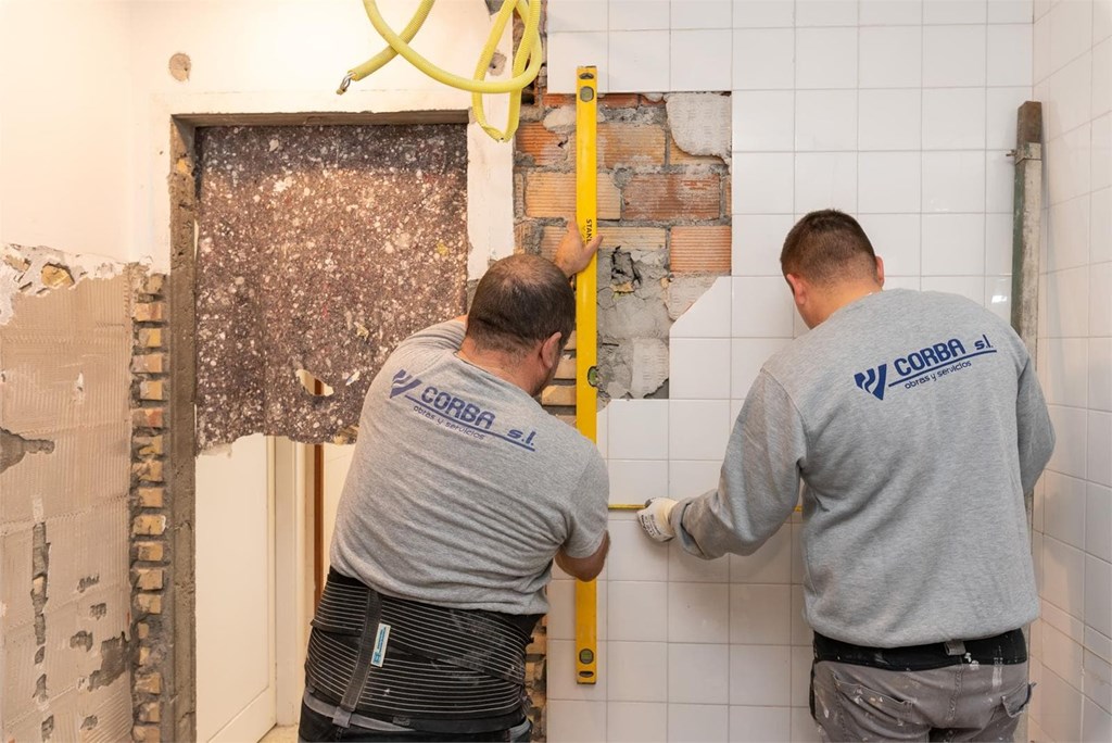 Cómo optimizar espacio en la reforma de mi baño