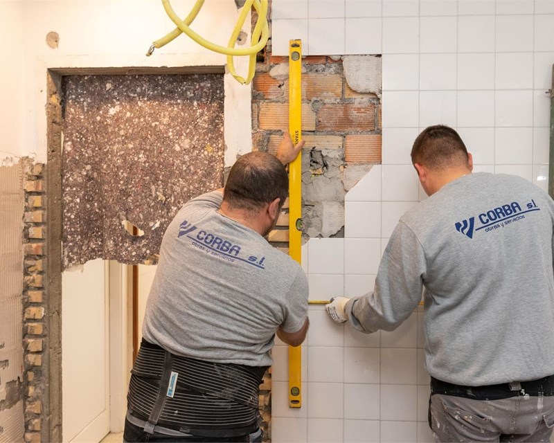 Cómo optimizar espacio en la reforma de mi baño