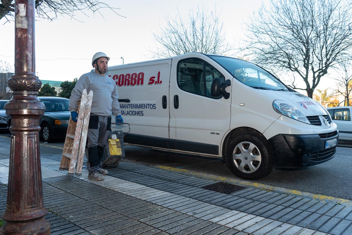 Especialistas en instalación de panel sándwich teja y liso