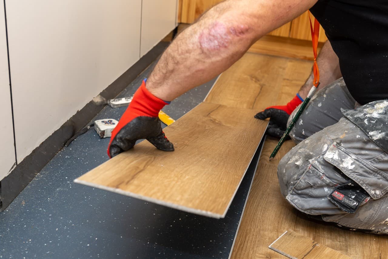 Instalación de tarimas en Pontevedra